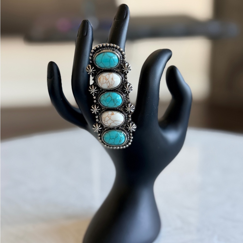 Turquoise and White Oval Stone Statement Ring